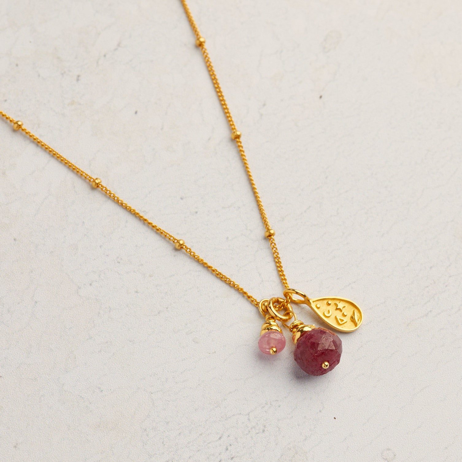 Amulet Ruby Necklace Gold